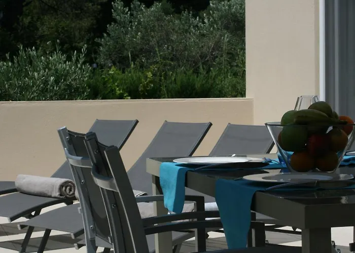 Villa Tiamo Secrets River By Travelpro - Halkidiki Vourvourou